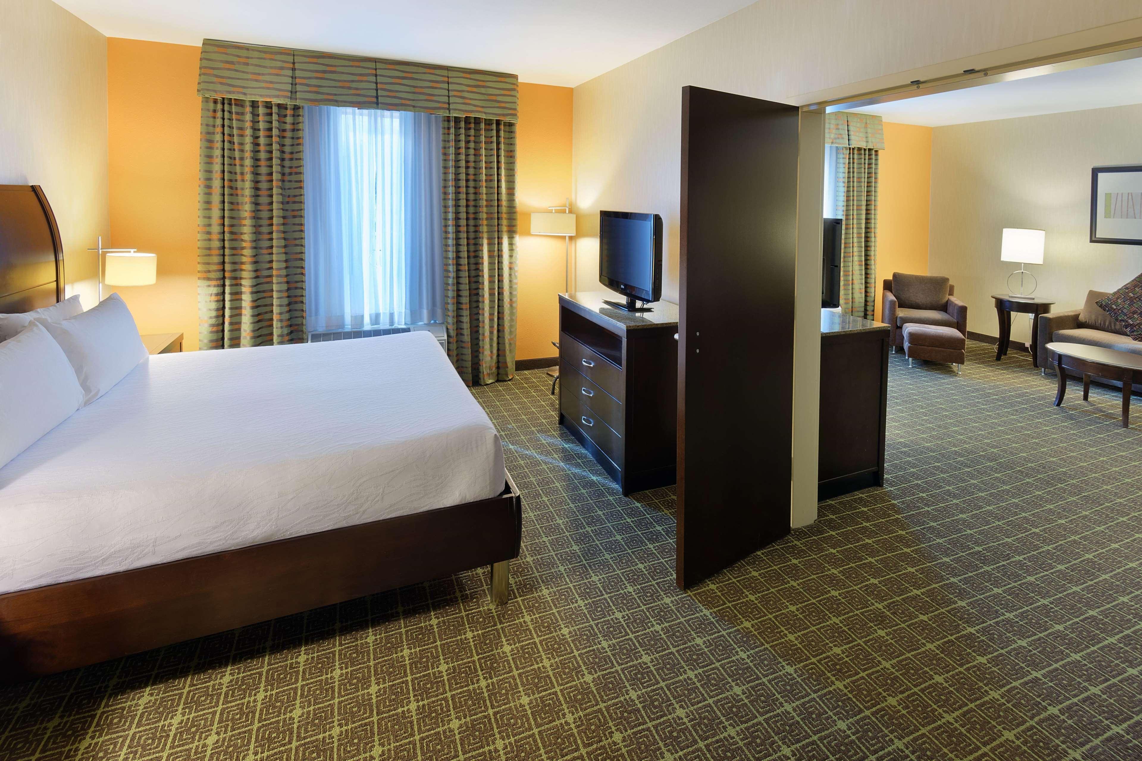 Hilton Garden Inn Springfield Eksteriør bilde