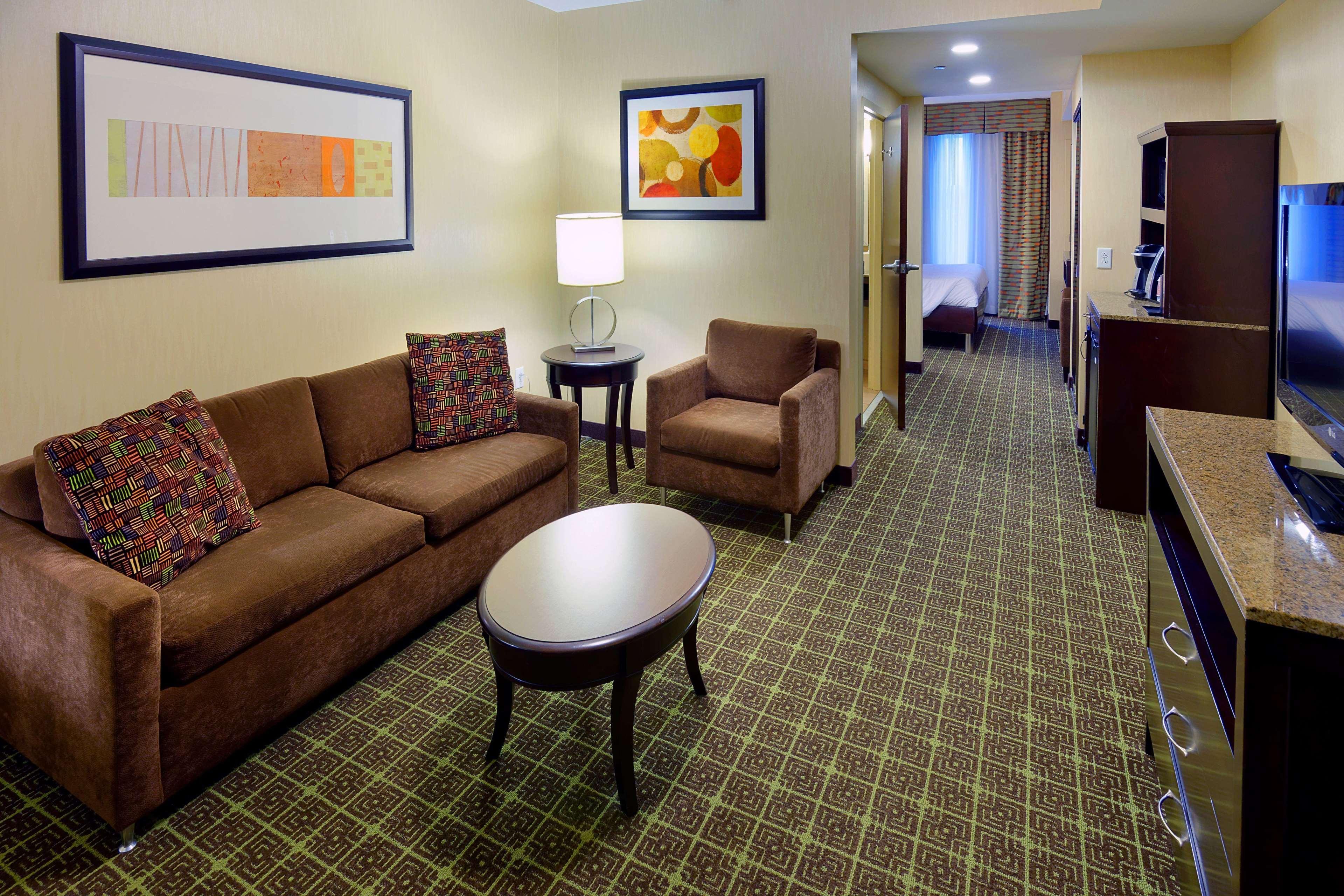 Hilton Garden Inn Springfield Eksteriør bilde