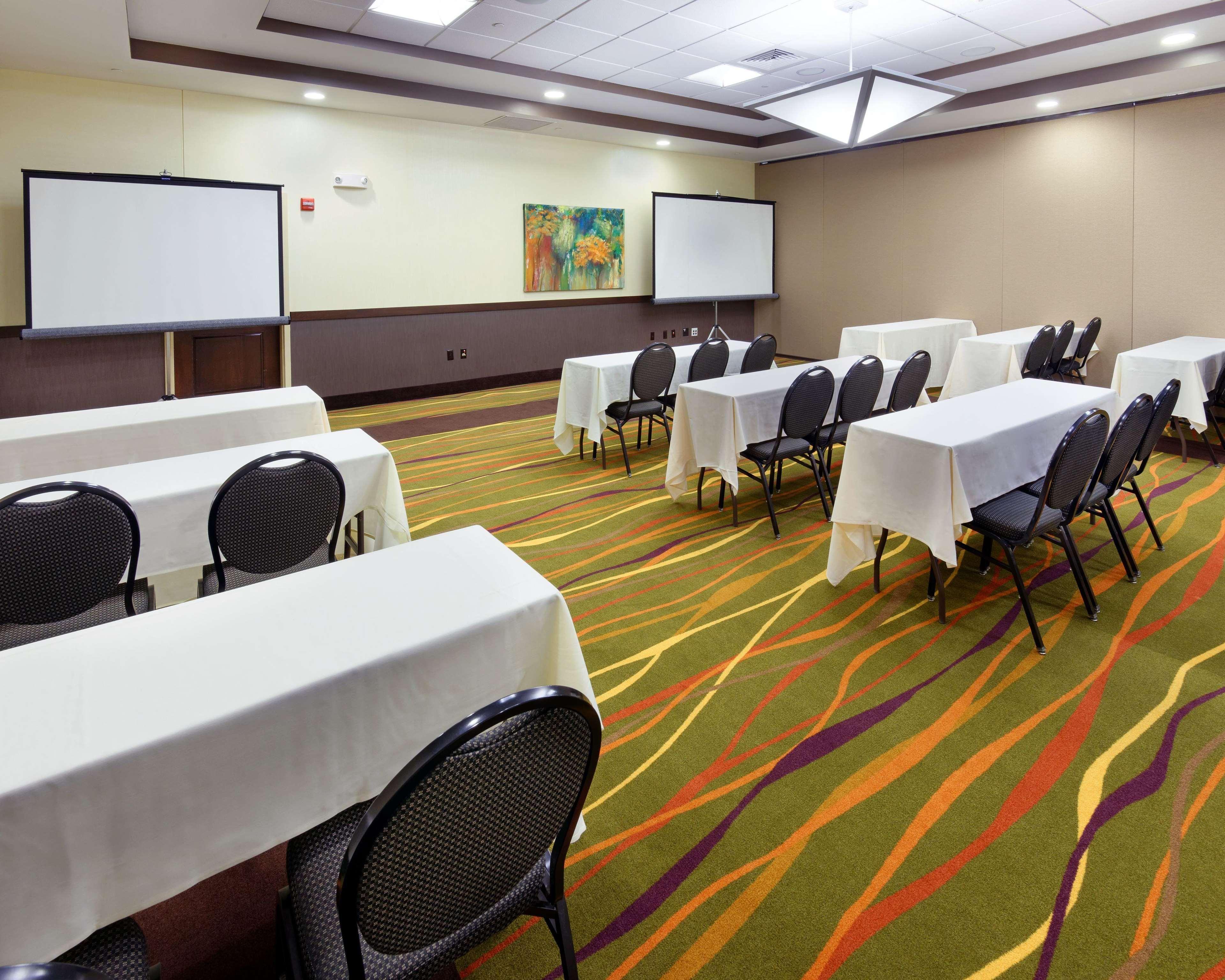 Hilton Garden Inn Springfield Eksteriør bilde