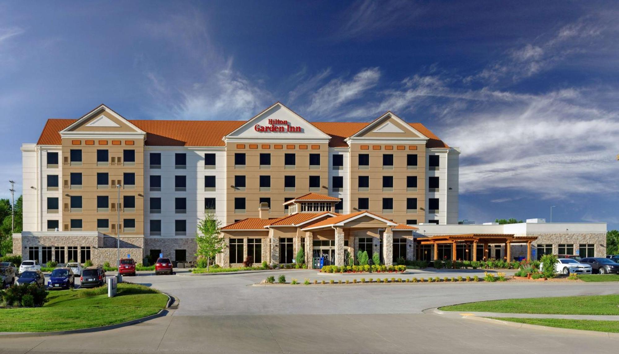 Hilton Garden Inn Springfield Eksteriør bilde